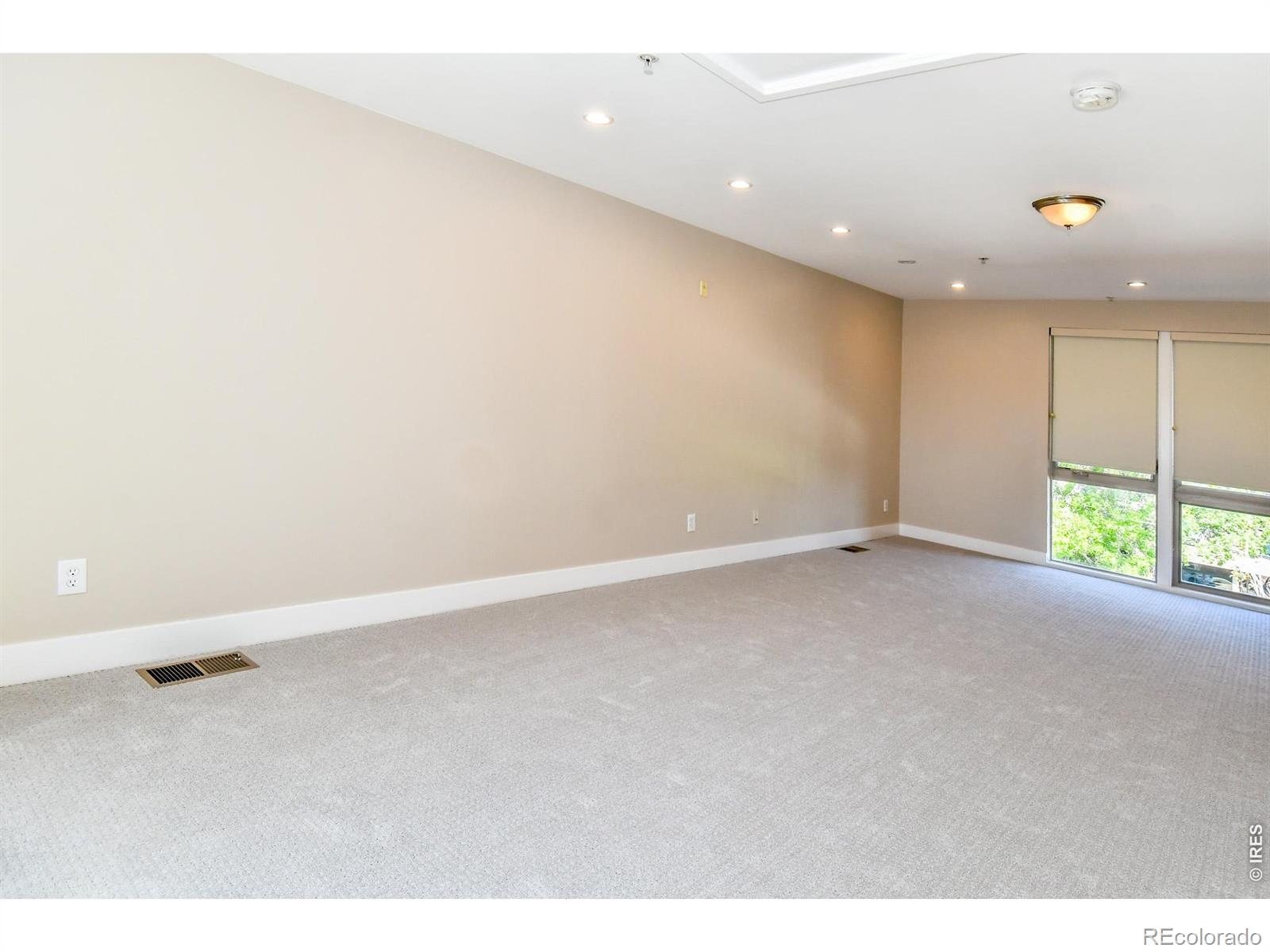 MLS Image #2 for 3040  zuni street b,denver, Colorado