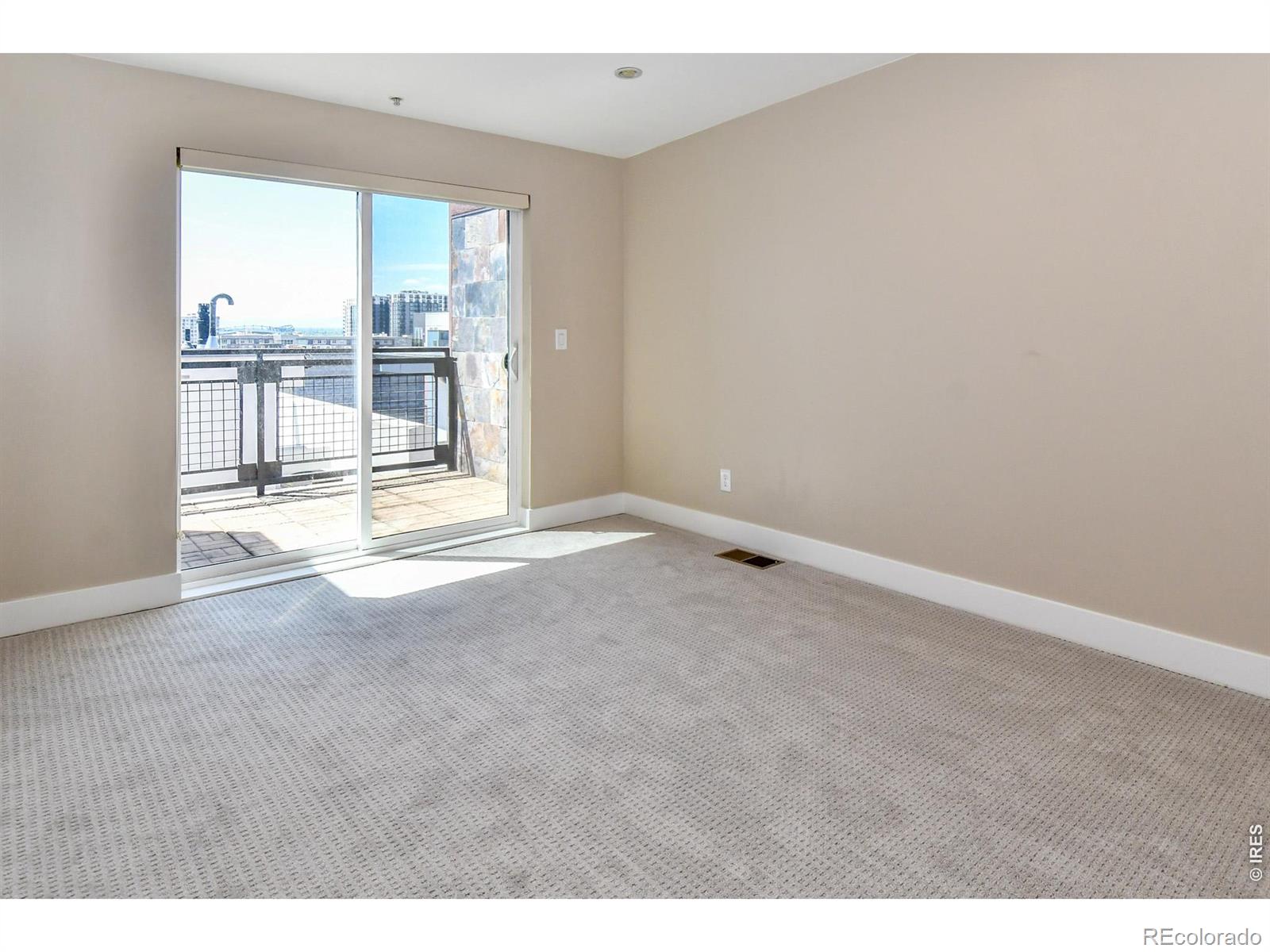 MLS Image #27 for 3040  zuni street b,denver, Colorado