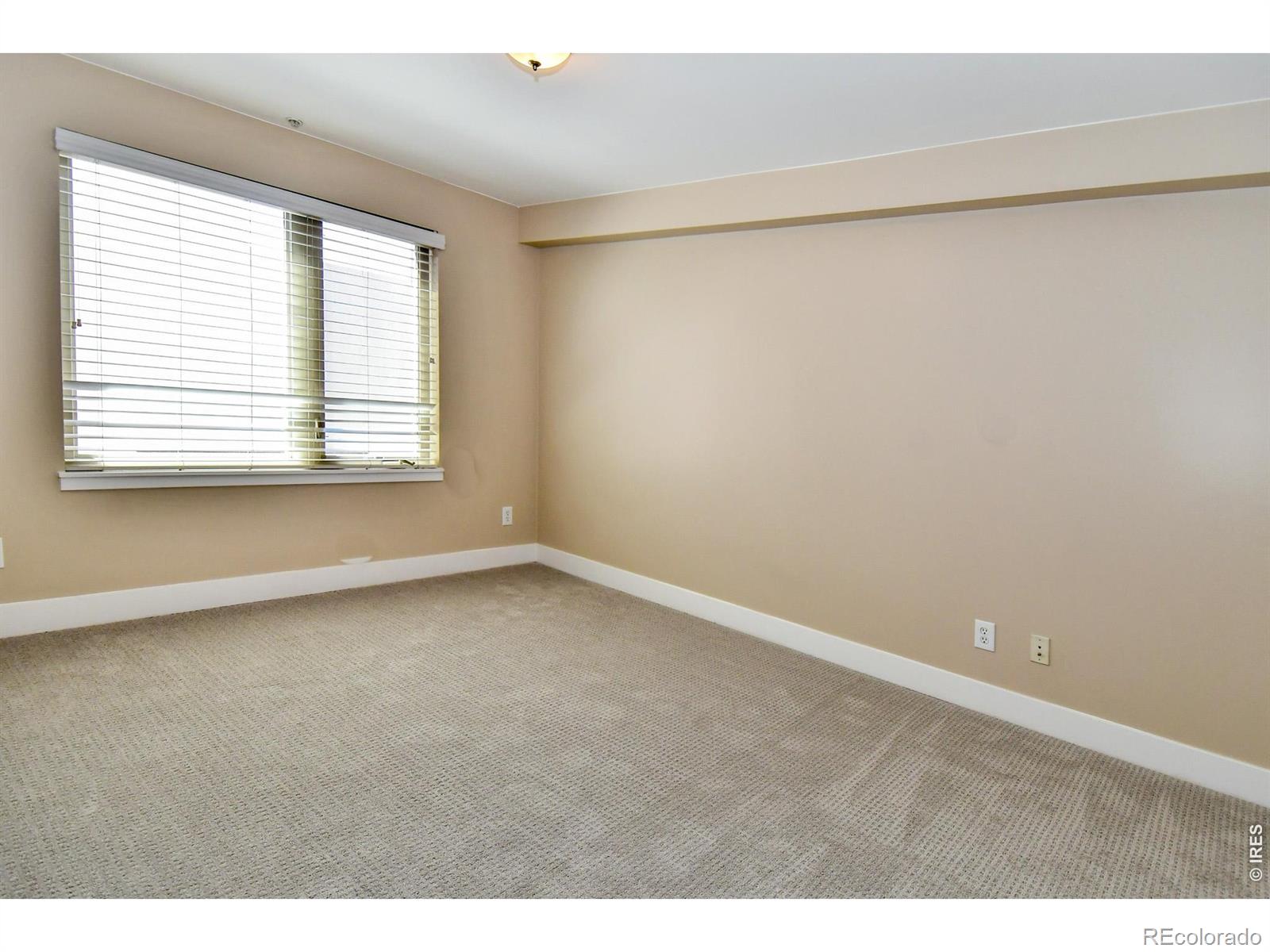 MLS Image #3 for 3040  zuni street b,denver, Colorado
