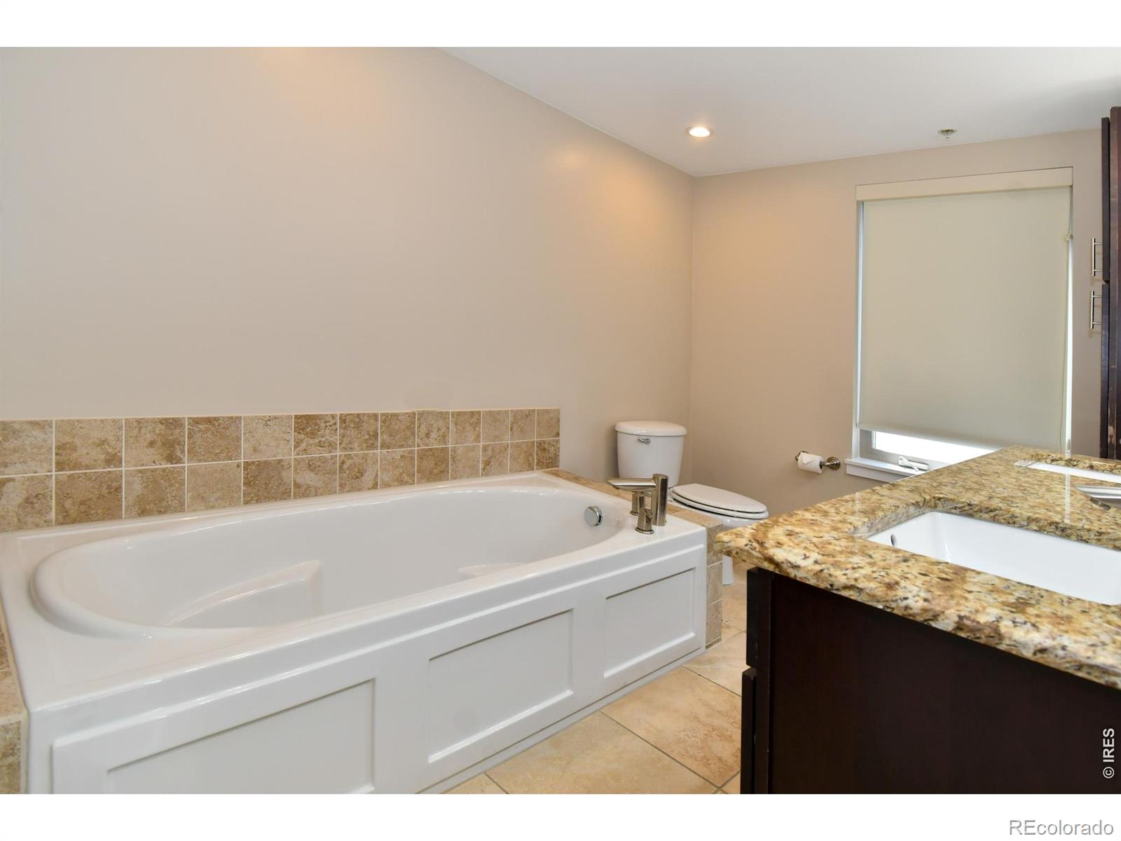 MLS Image #31 for 3040  zuni street b,denver, Colorado