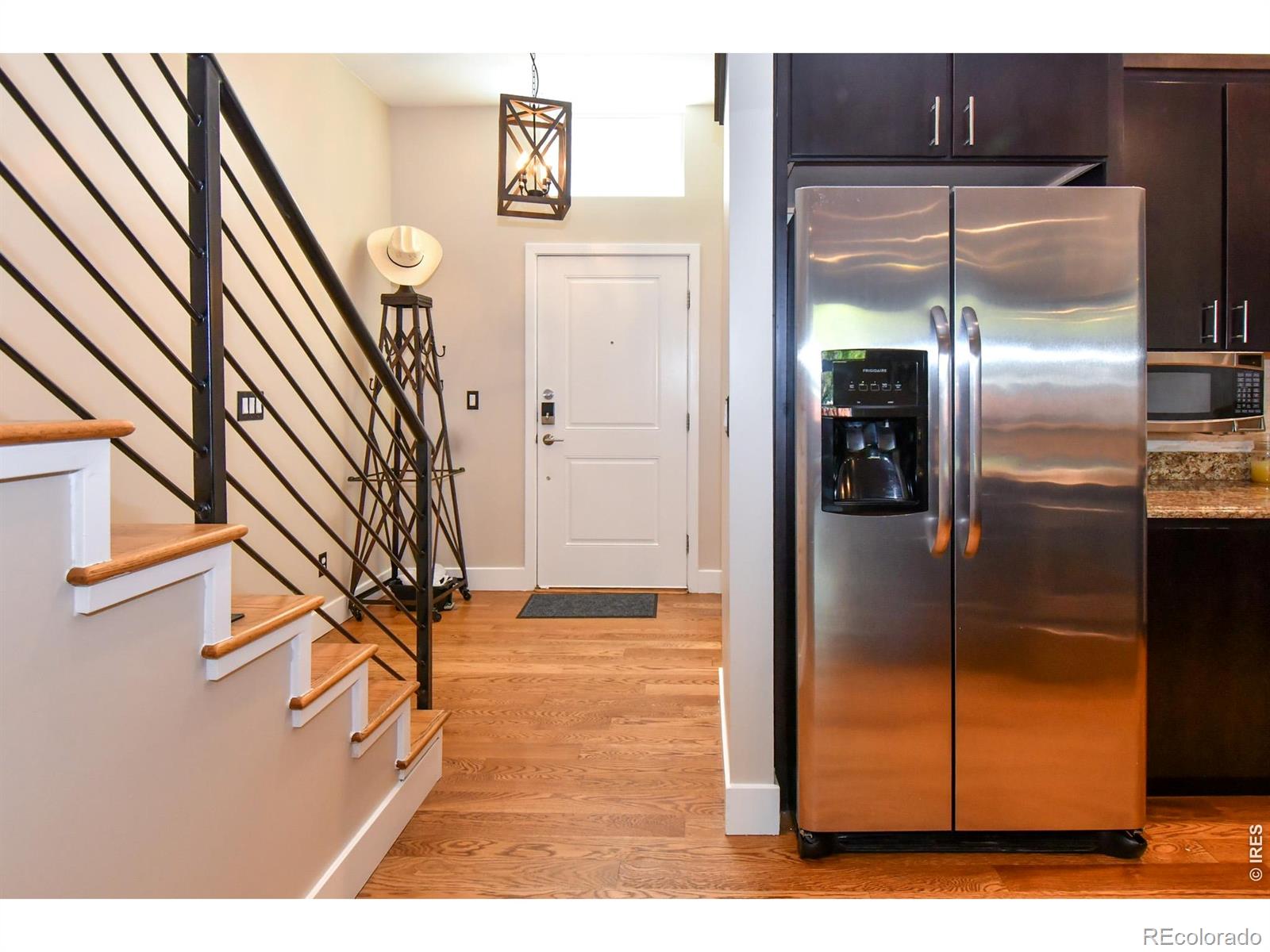 MLS Image #7 for 3040  zuni street b,denver, Colorado