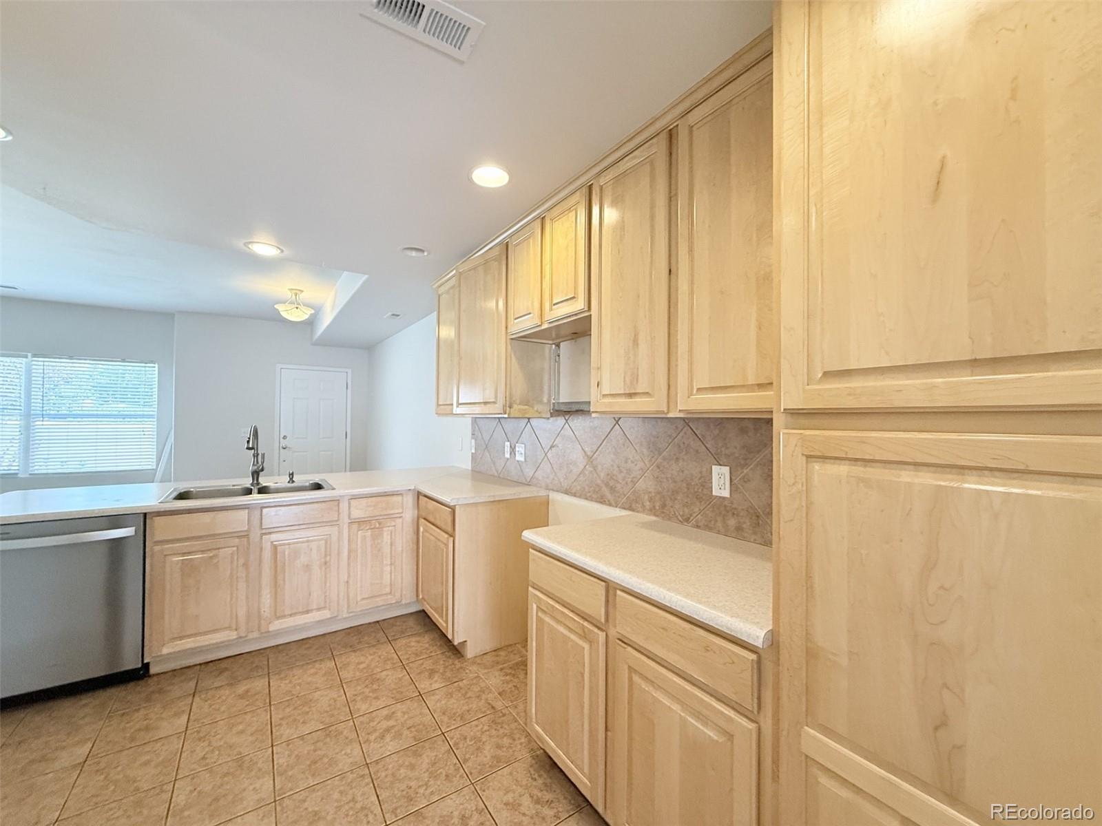 MLS Image #9 for 4376  prestige point,colorado springs, Colorado