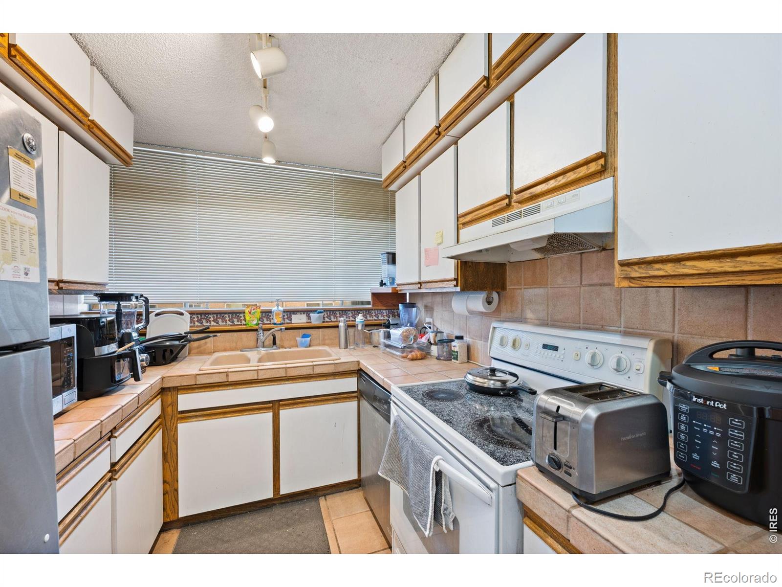 MLS Image #6 for 850  20th street,boulder, Colorado