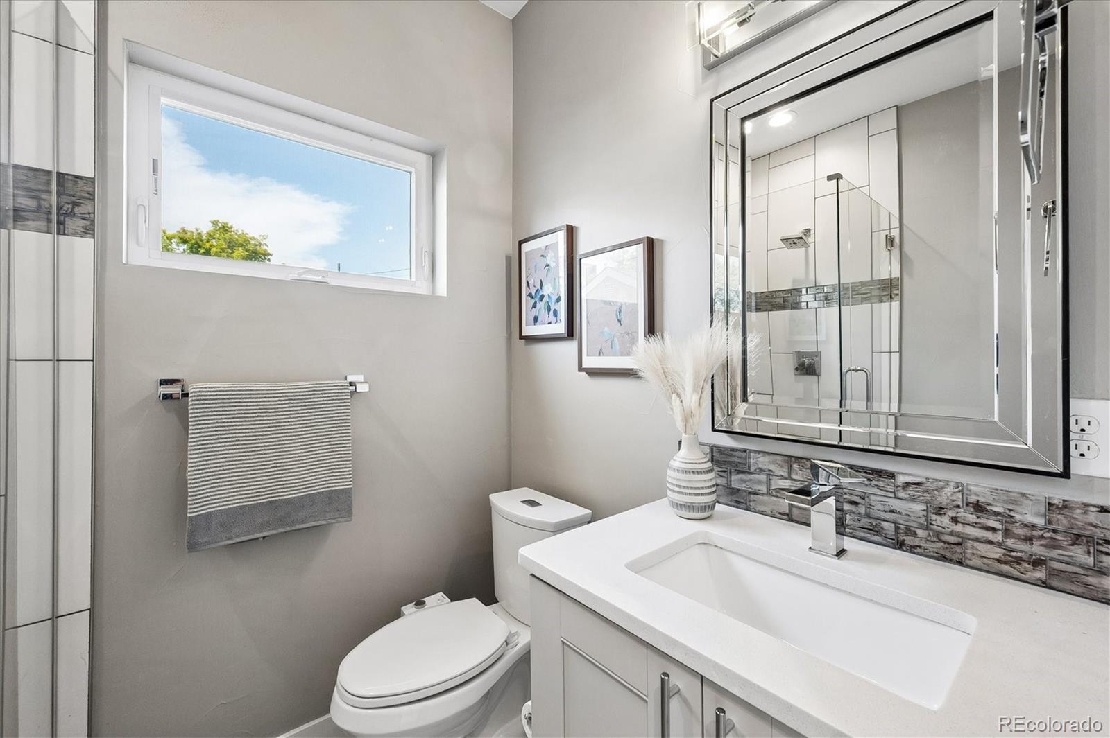 MLS Image #19 for 1694 s madison street,denver, Colorado