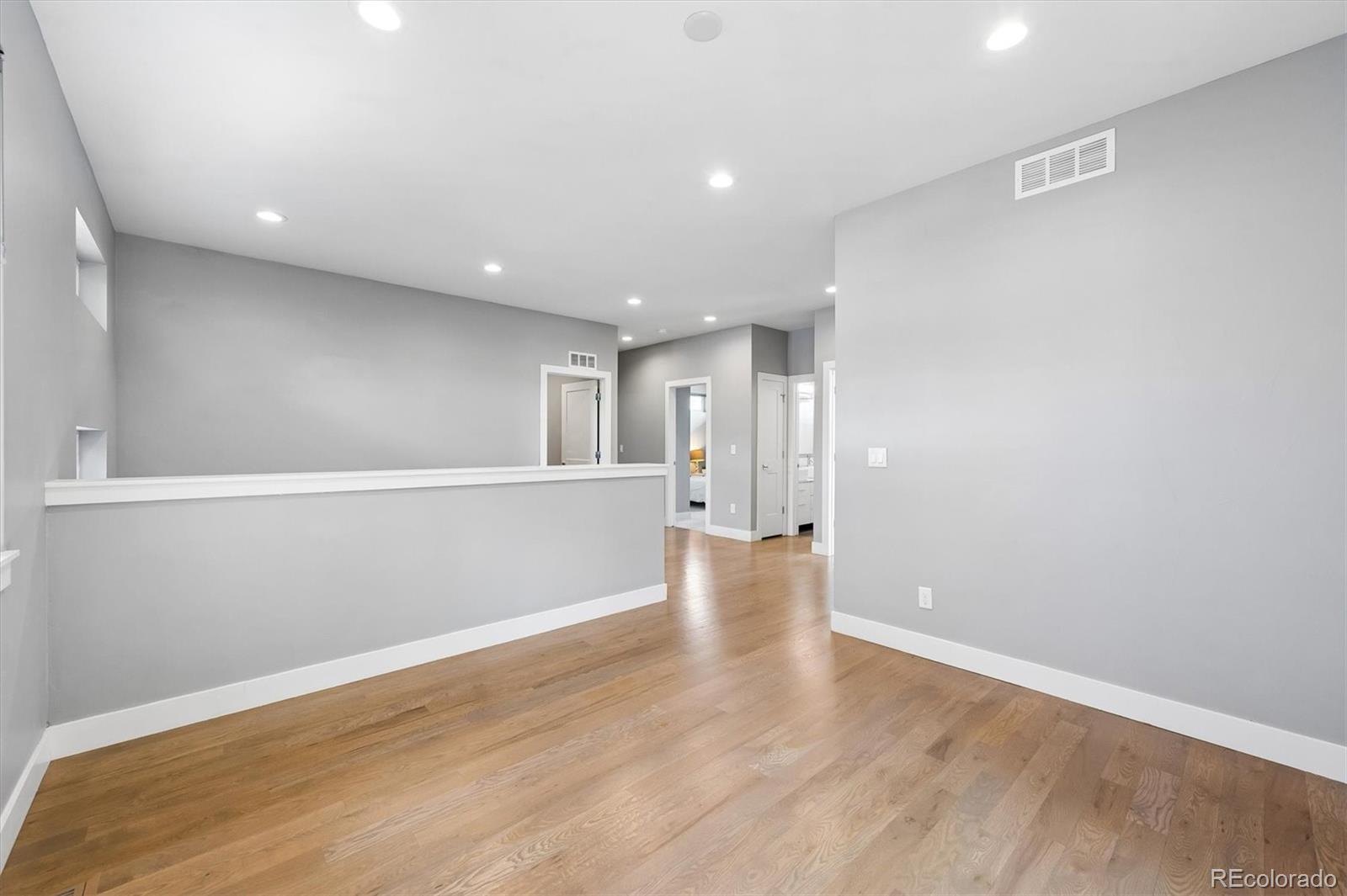 MLS Image #22 for 1694 s madison street,denver, Colorado