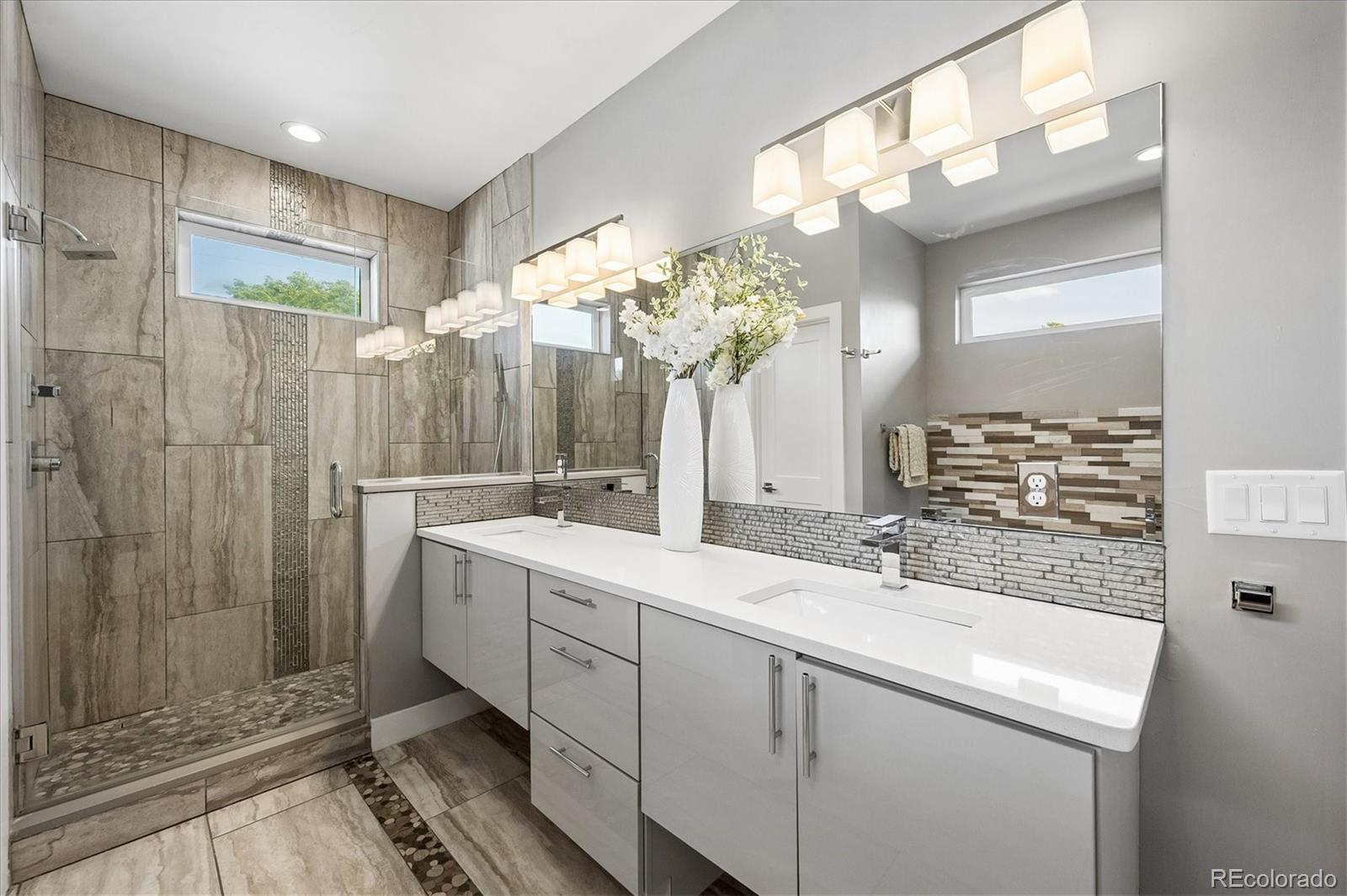 MLS Image #34 for 1694 s madison street,denver, Colorado