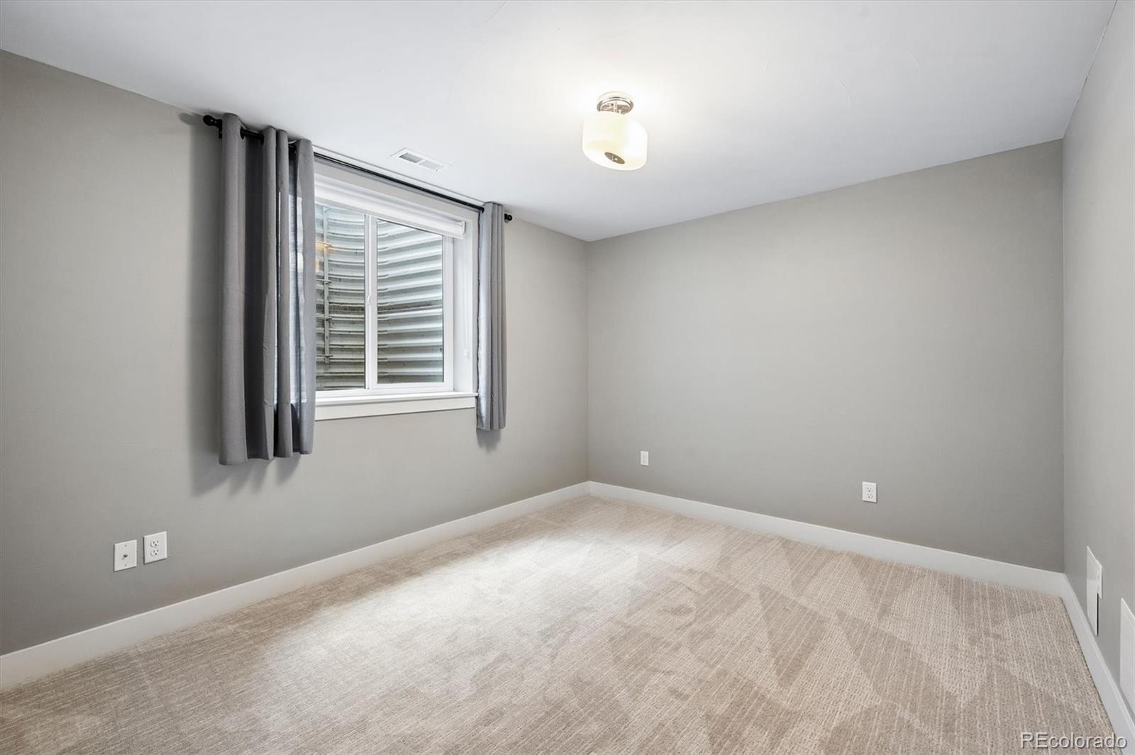 MLS Image #42 for 1694 s madison street,denver, Colorado