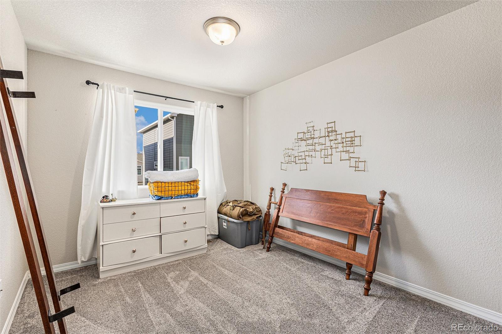 MLS Image #12 for 2940  magic carpet loop,colorado springs, Colorado