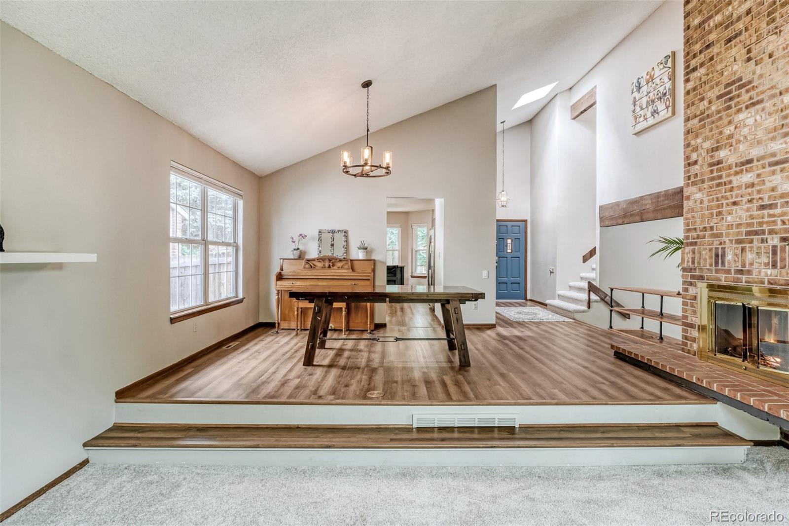 MLS Image #3 for 7706 s curtice circle,littleton, Colorado