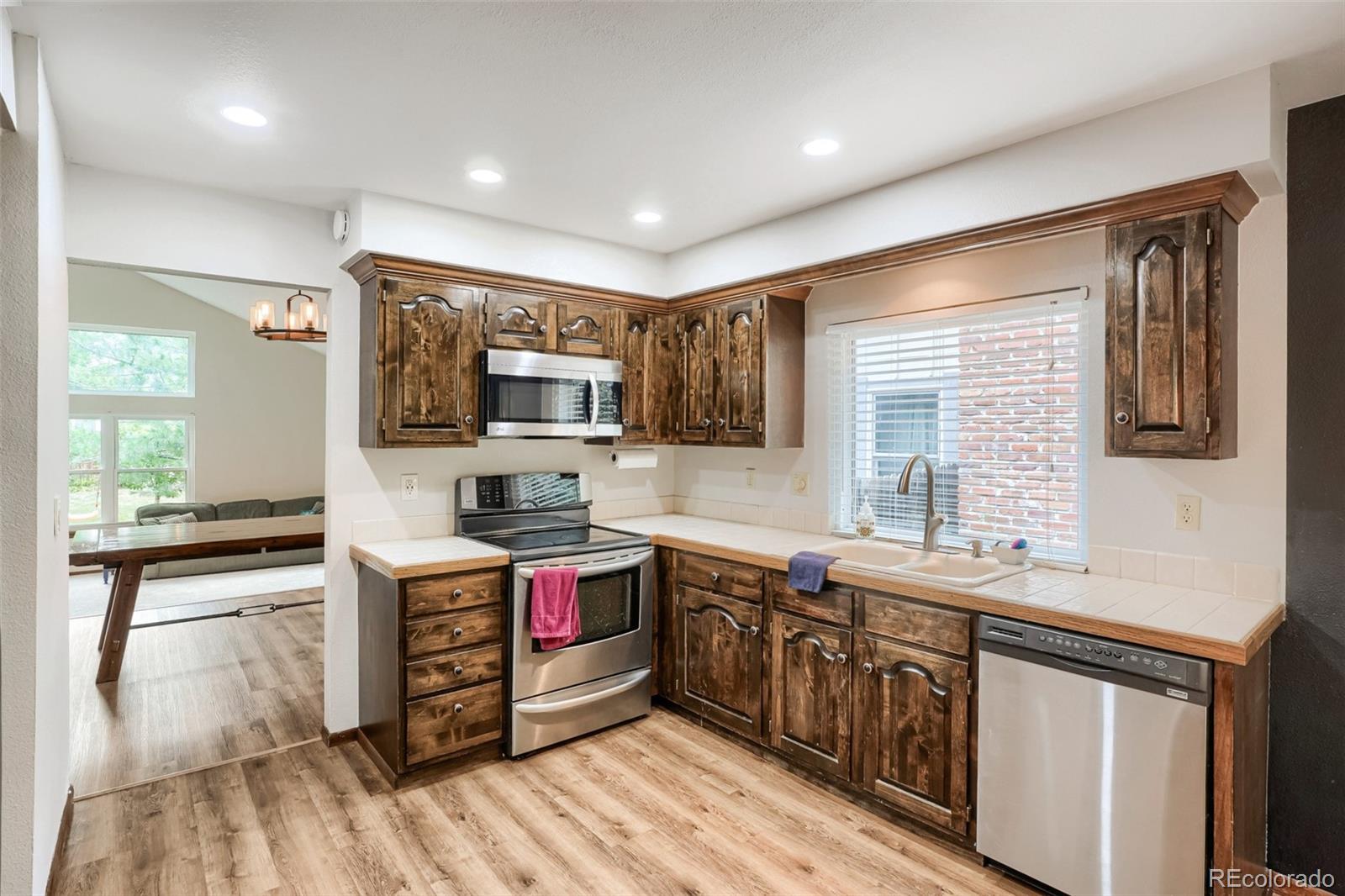 MLS Image #7 for 7706 s curtice circle,littleton, Colorado