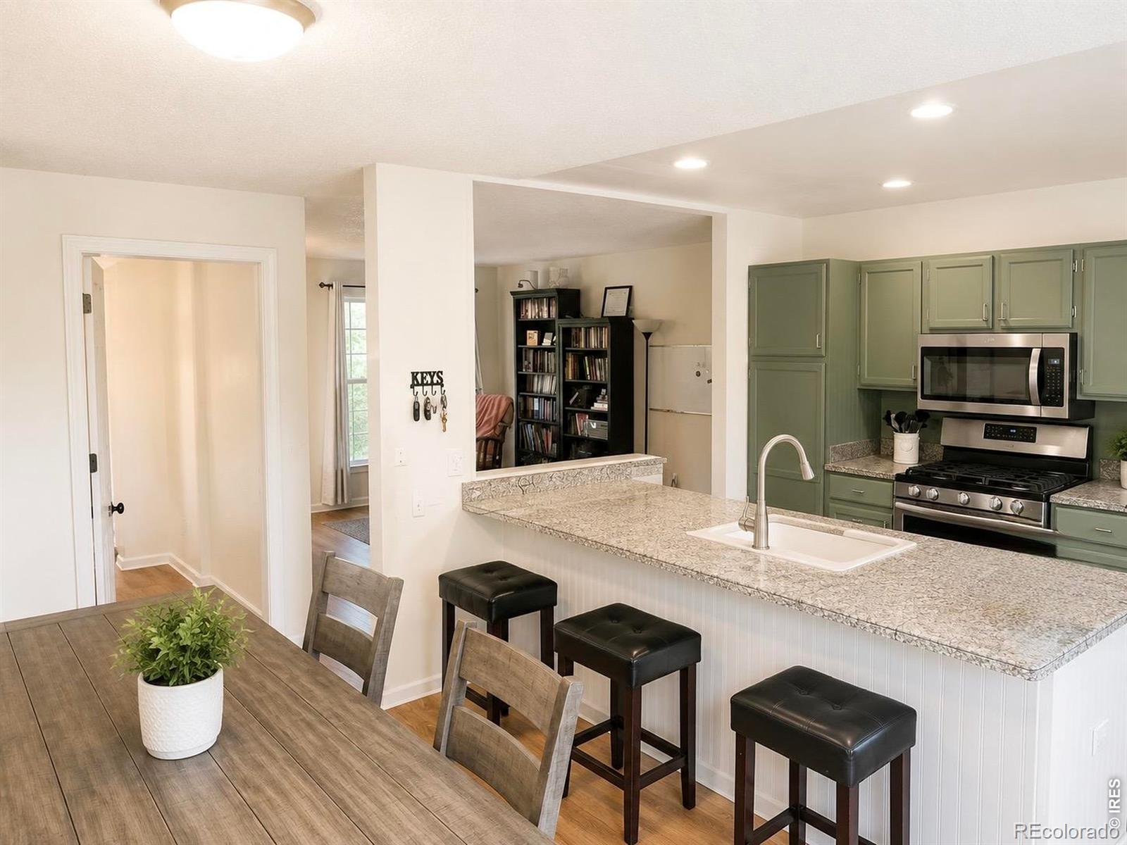 MLS Image #5 for 425  towhee street,fort collins, Colorado