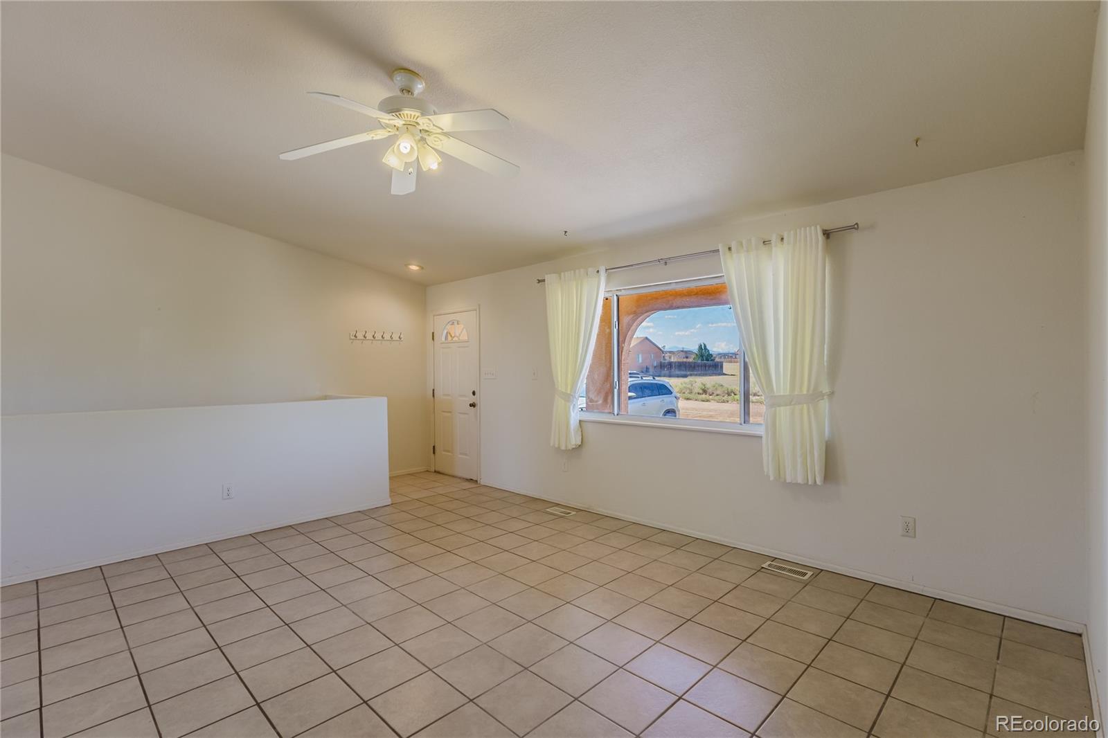 MLS Image #3 for 1148 e dove creek drive,pueblo west, Colorado