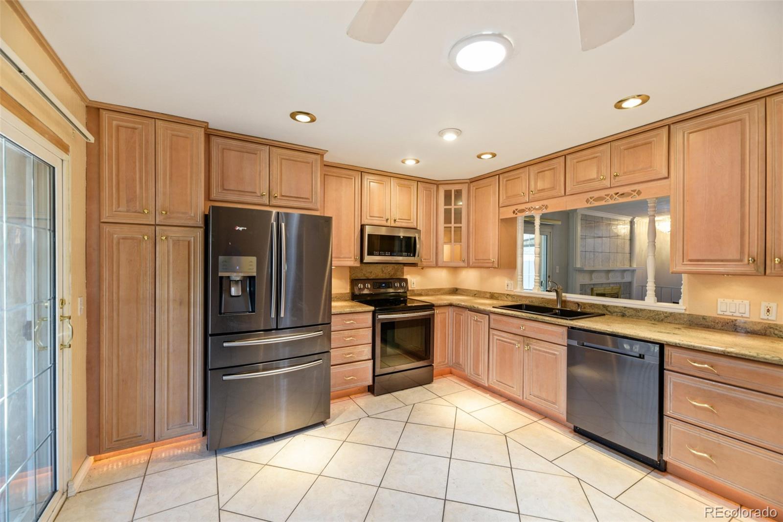MLS Image #2 for 5040  uvalda street,denver, Colorado