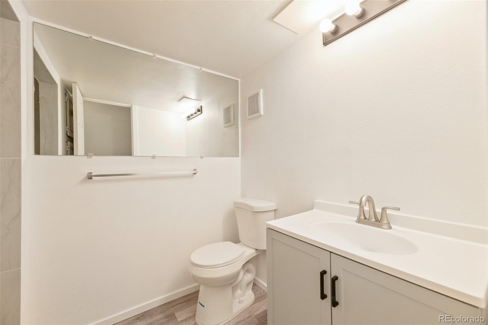 MLS Image #23 for 5040  uvalda street,denver, Colorado