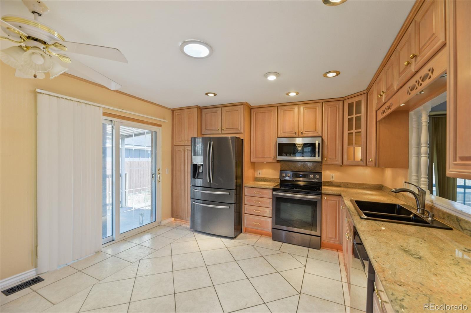 MLS Image #4 for 5040  uvalda street,denver, Colorado