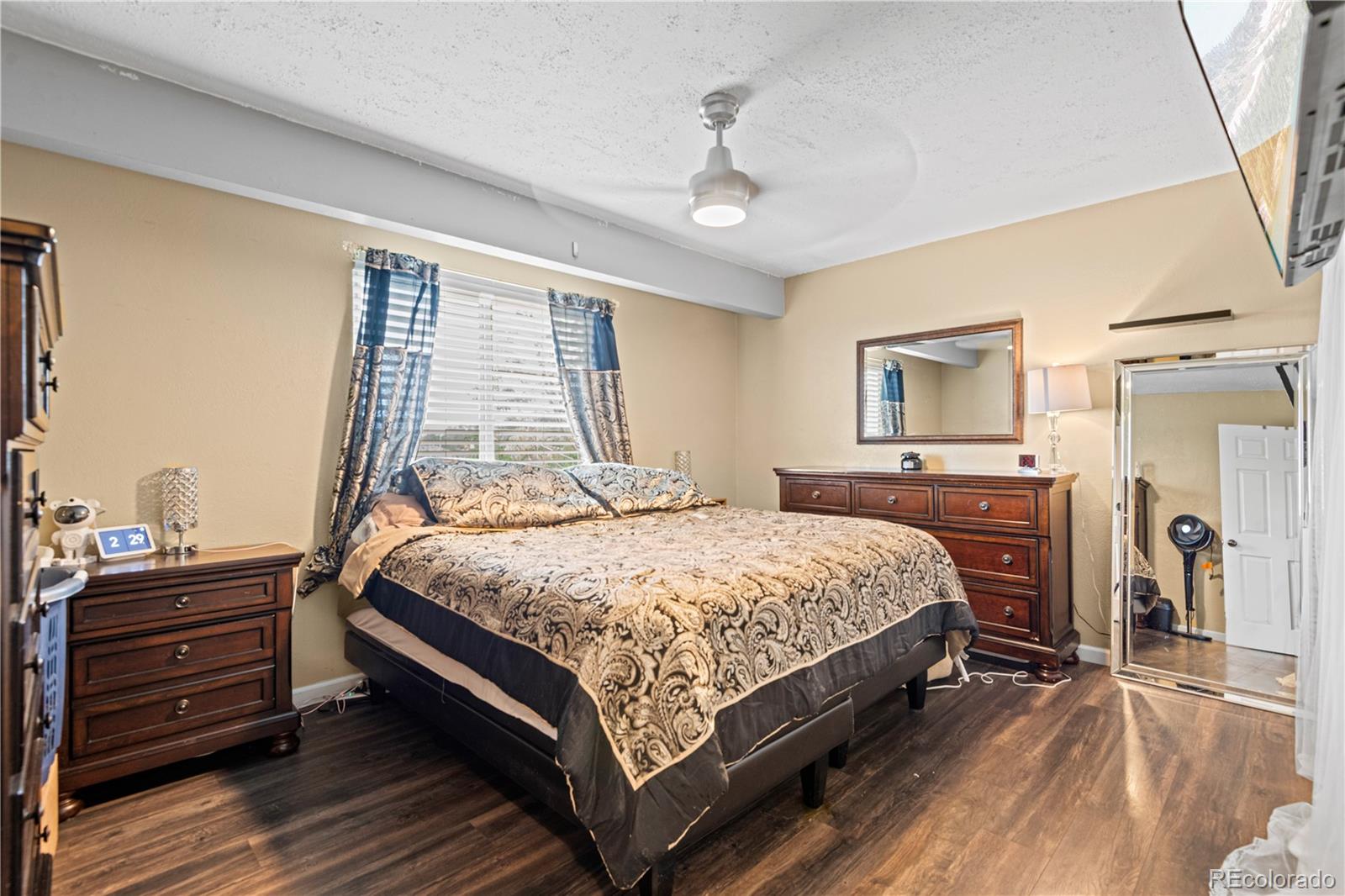 MLS Image #12 for 1740 e 96th drive,denver, Colorado