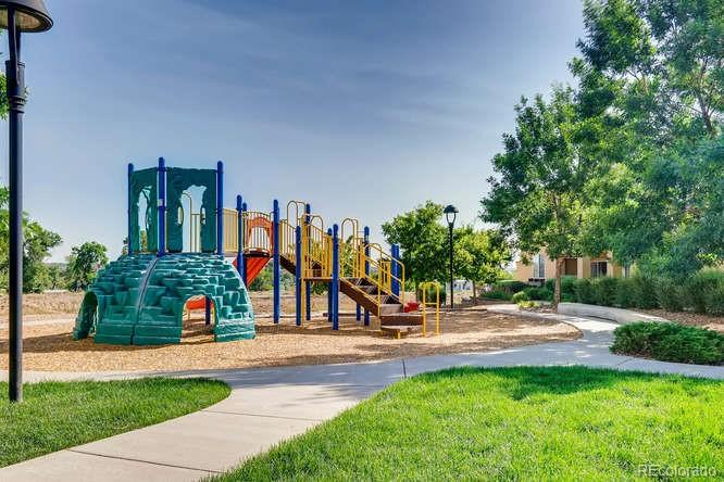 MLS Image #3 for 867 e 98th avenue,denver, Colorado
