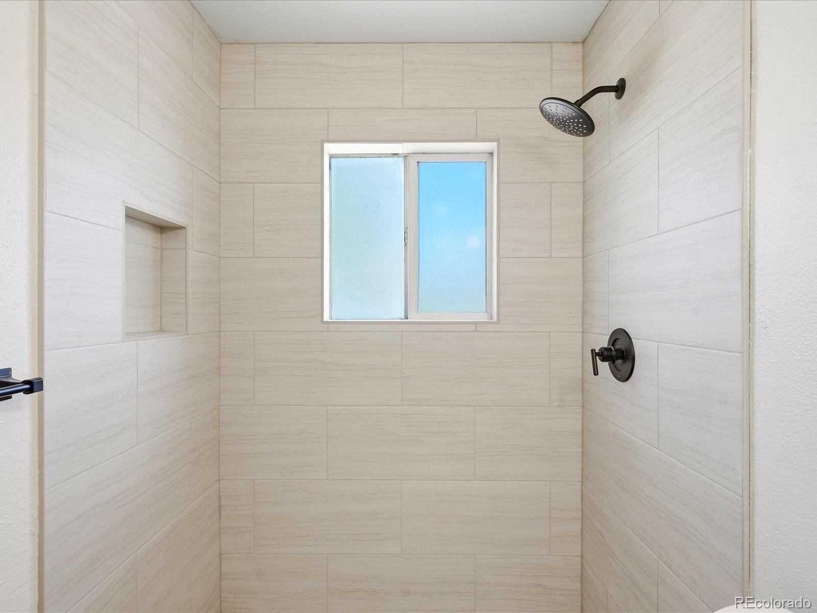 MLS Image #21 for 12265 e 55th avenue,denver, Colorado