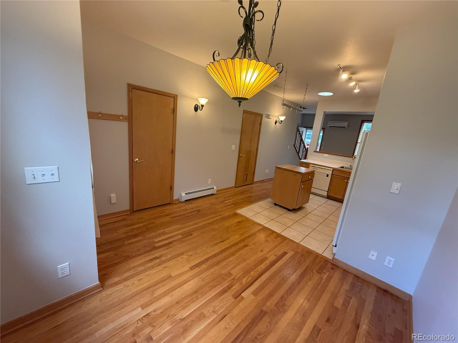 MLS Image #3 for 4750 w 37th avenue,denver, Colorado