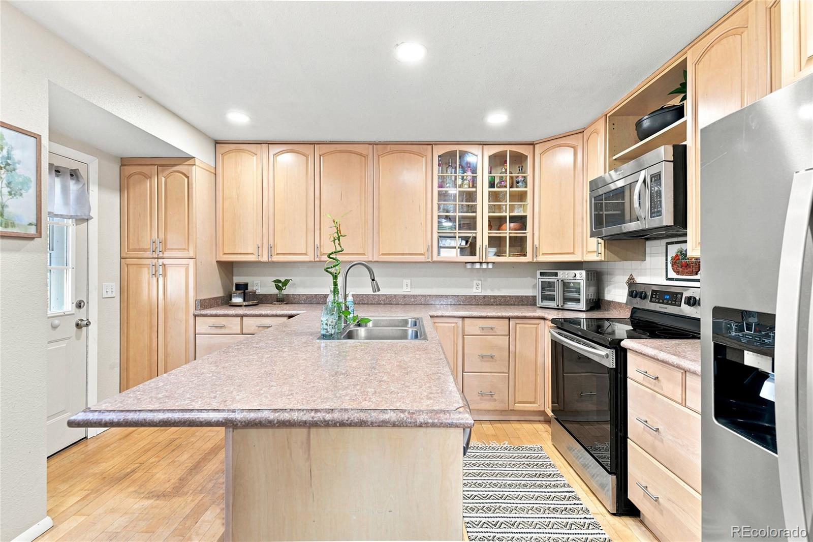 MLS Image #5 for 9410  high street,denver, Colorado