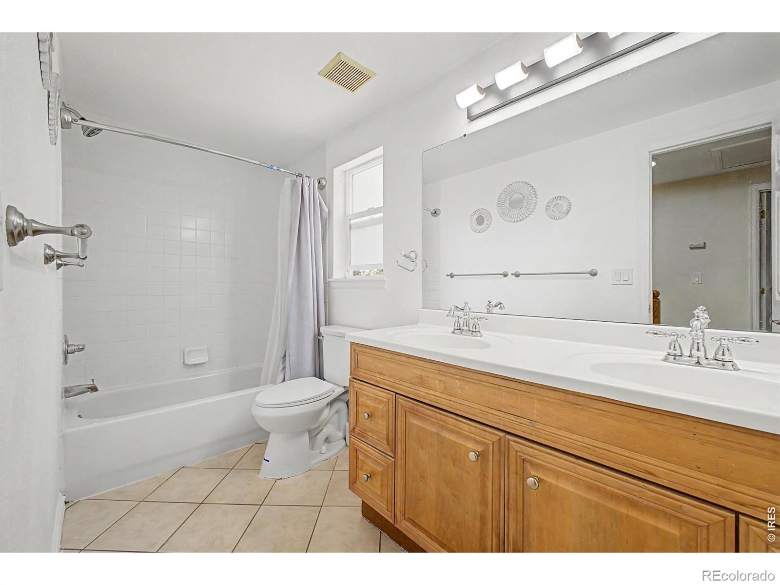 MLS Image #23 for 11467 e amherst circle,aurora, Colorado