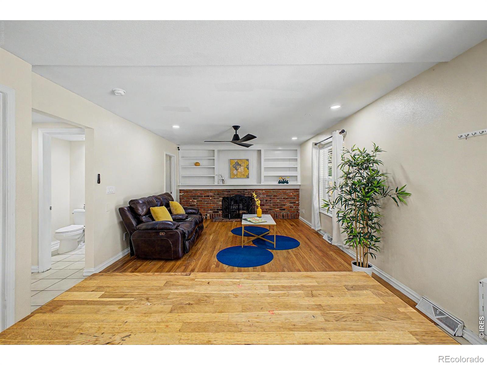 MLS Image #6 for 11467 e amherst circle,aurora, Colorado
