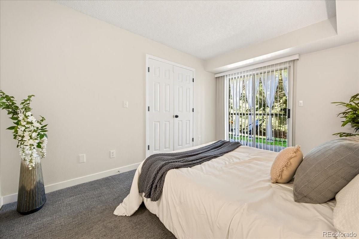 MLS Image #15 for 2575 s syracuse way i06,denver, Colorado