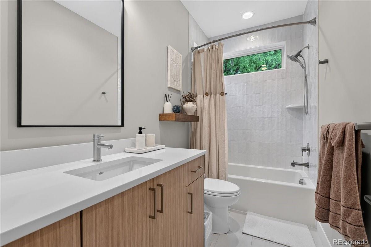 MLS Image #17 for 521  adams street,denver, Colorado