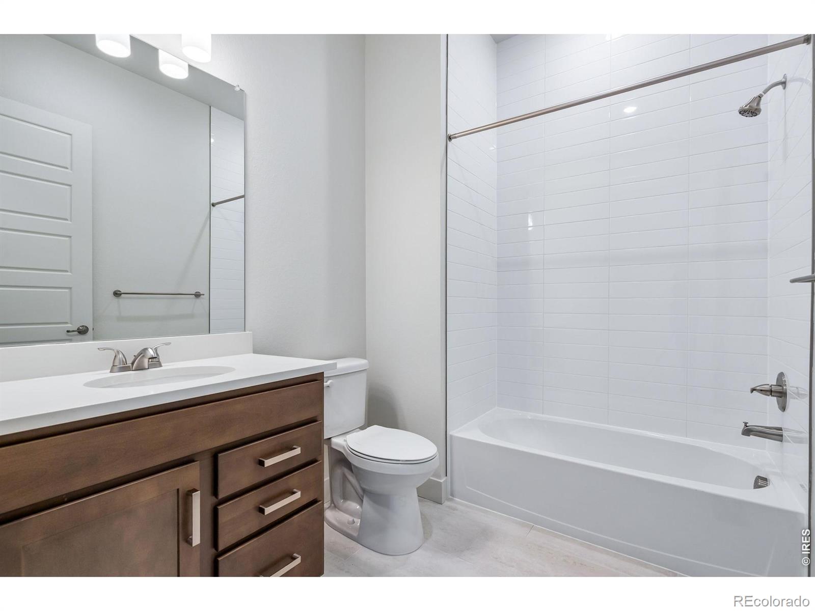 MLS Image #16 for 2978  fleet drive,fort collins, Colorado