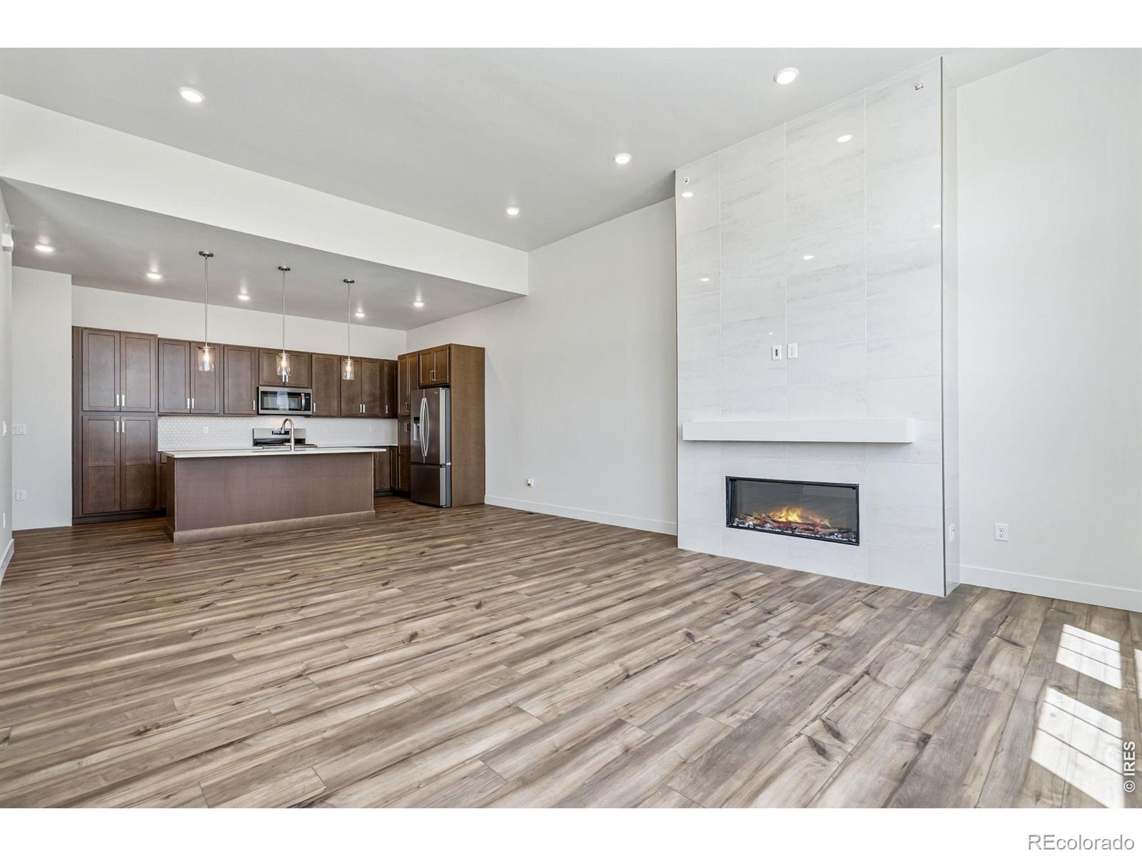 MLS Image #6 for 2978  fleet drive,fort collins, Colorado