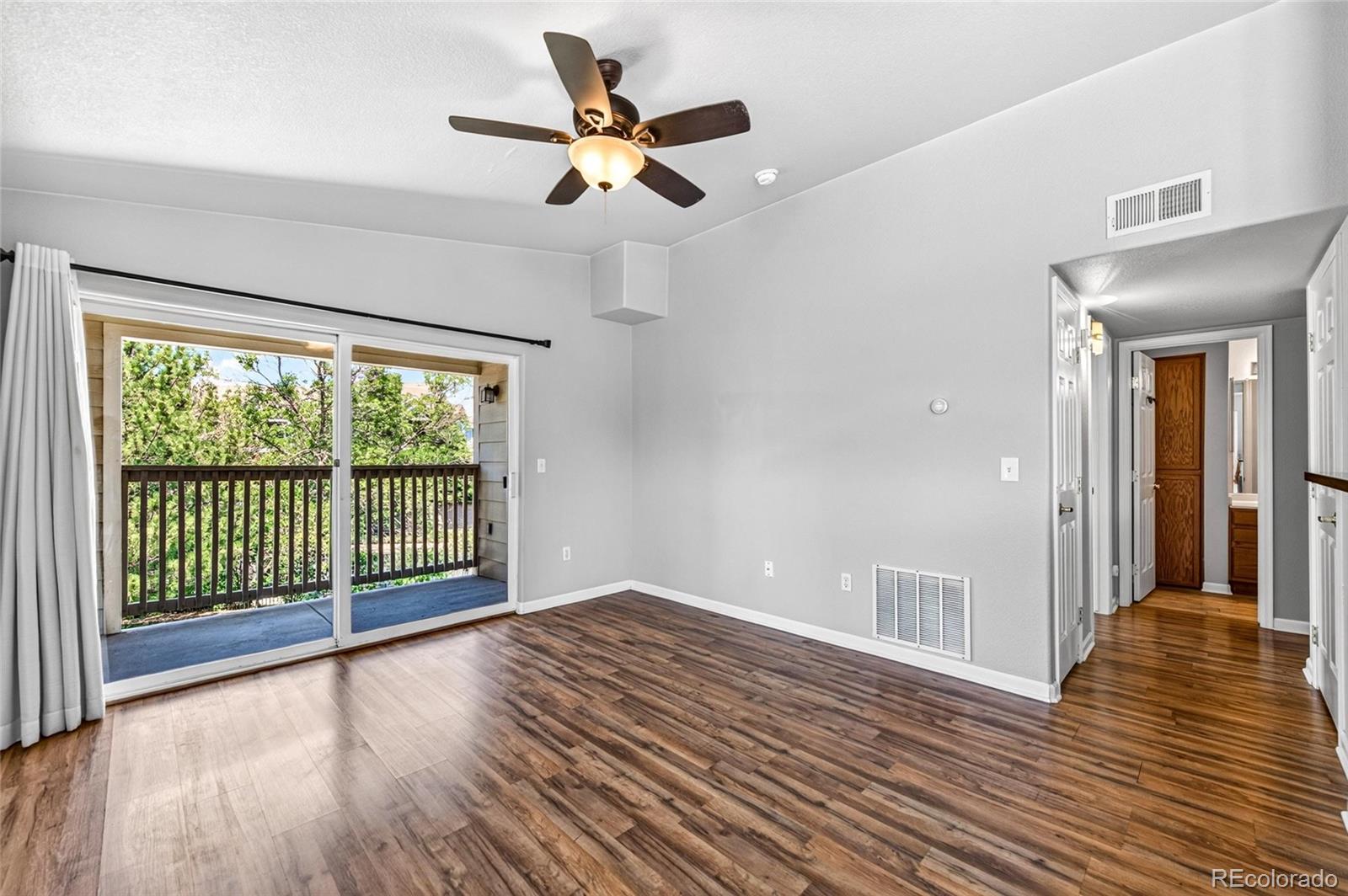 MLS Image #1 for 9992 e idaho circle,aurora, Colorado