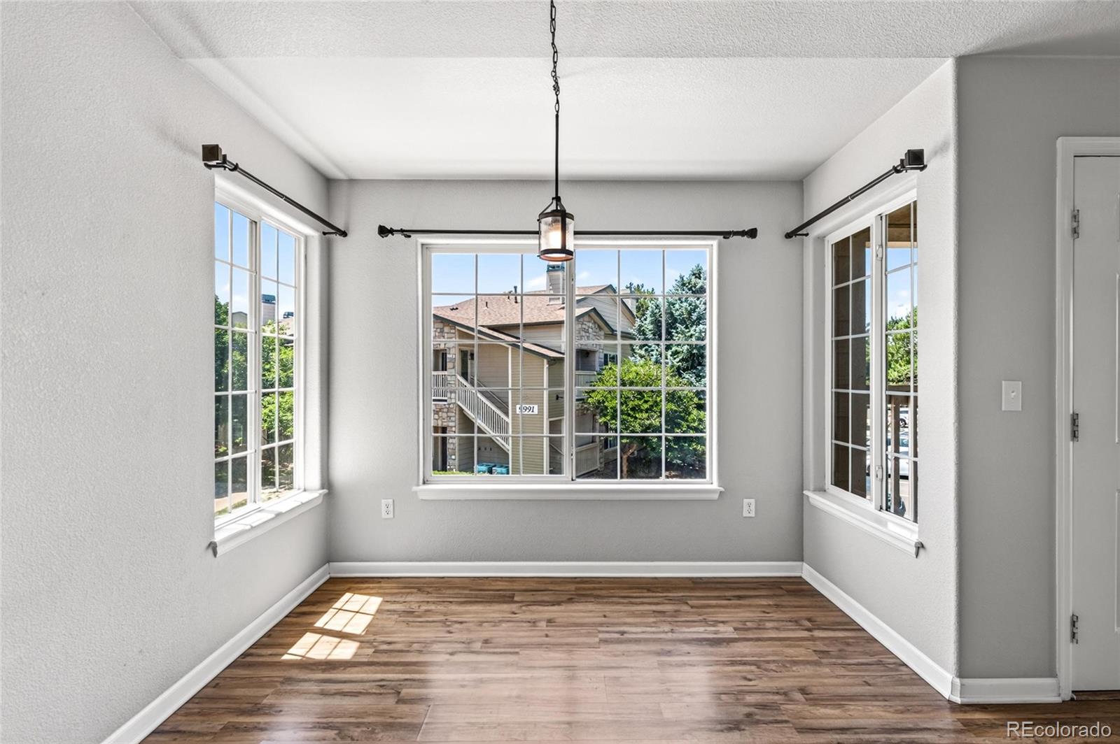MLS Image #6 for 9992 e idaho circle,aurora, Colorado