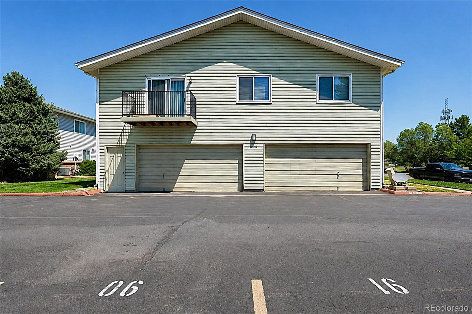 MLS Image #14 for 3355 s flower street,denver, Colorado