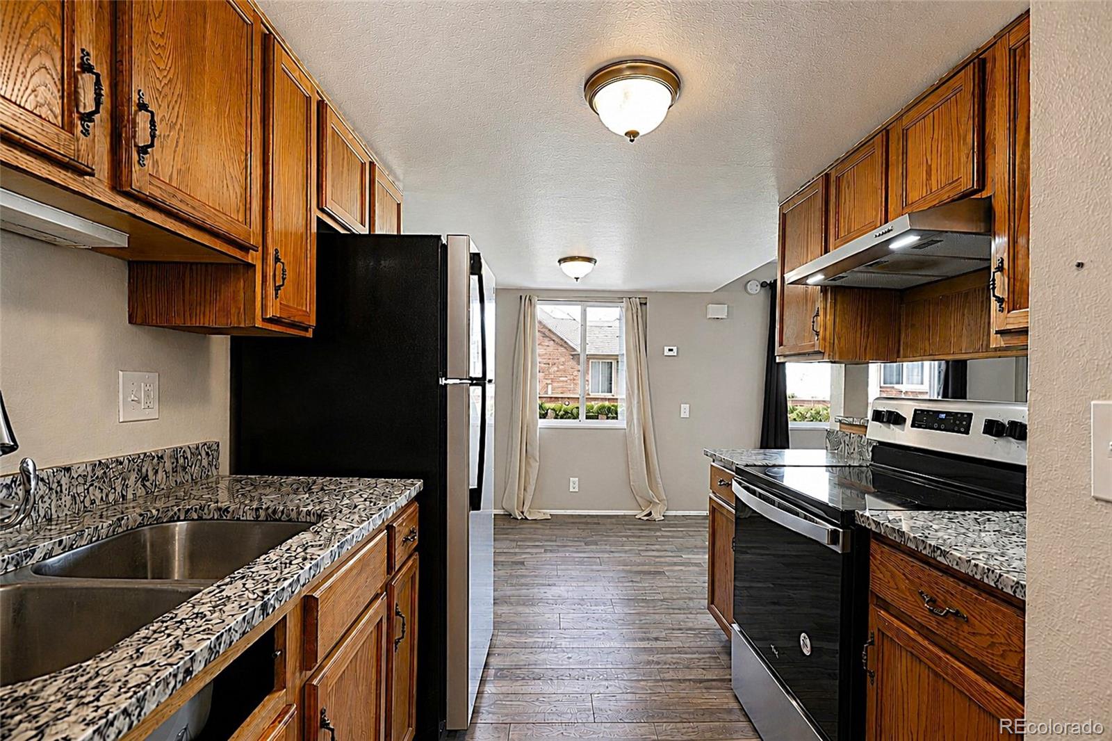 MLS Image #27 for 3355 s flower street,denver, Colorado