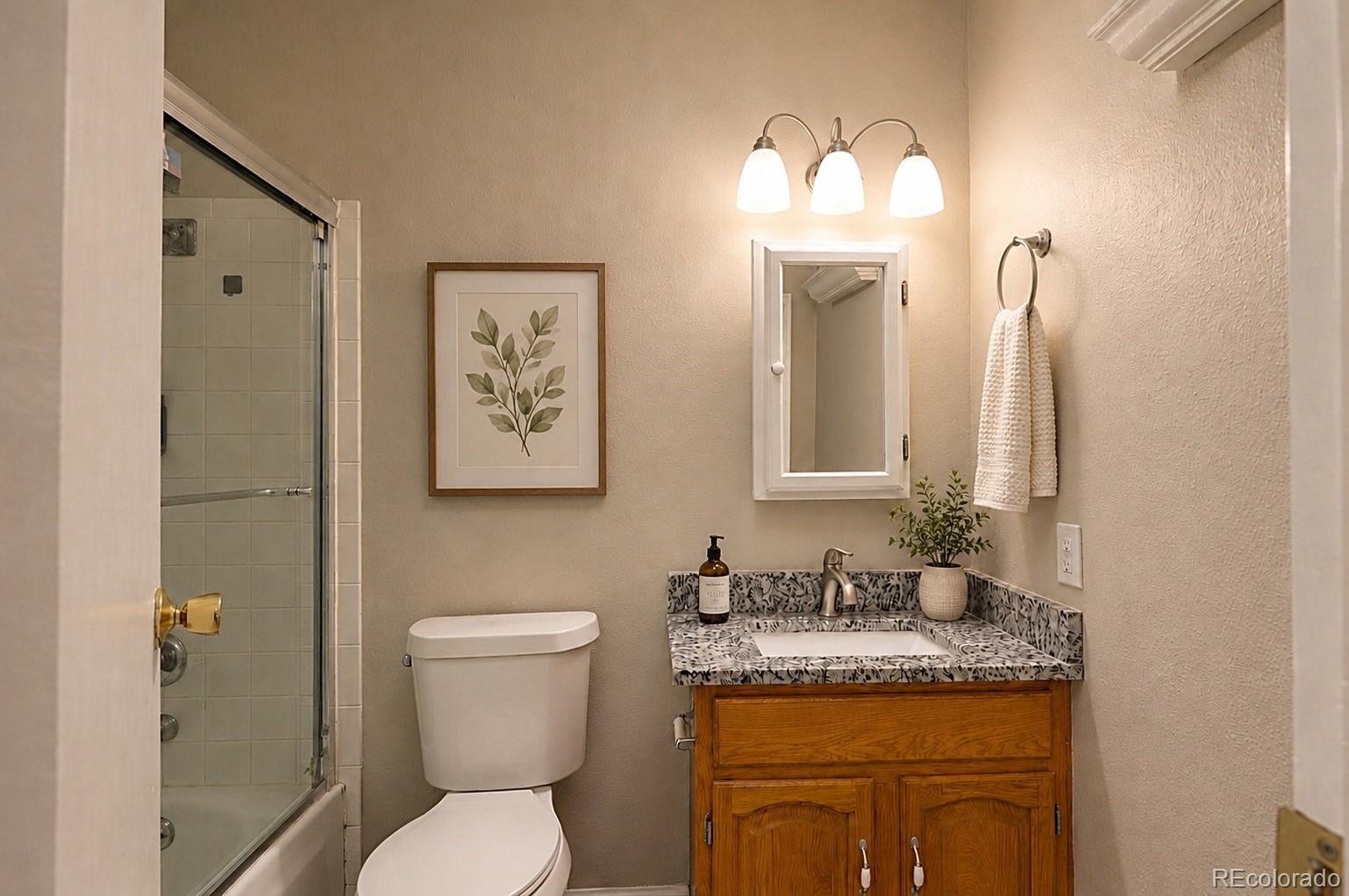 MLS Image #6 for 3355 s flower street,denver, Colorado