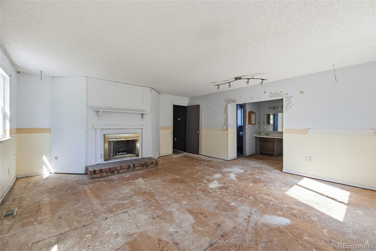 MLS Image #16 for 1404 s vaughn circle,aurora, Colorado
