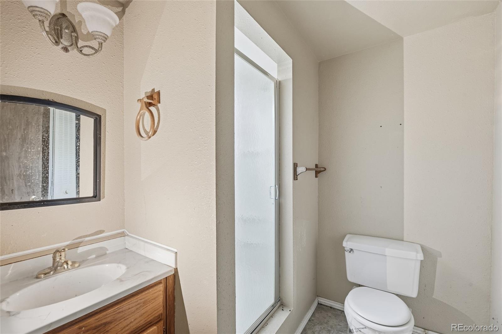 MLS Image #25 for 1404 s vaughn circle,aurora, Colorado