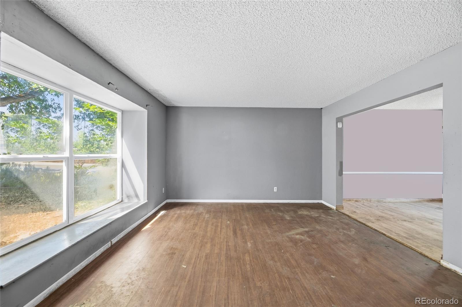 MLS Image #6 for 1404 s vaughn circle,aurora, Colorado