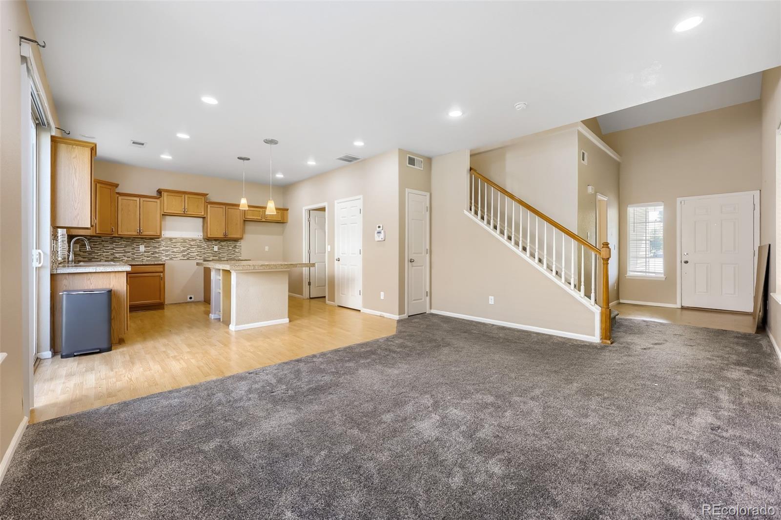 MLS Image #11 for 5551  halifax street,denver, Colorado