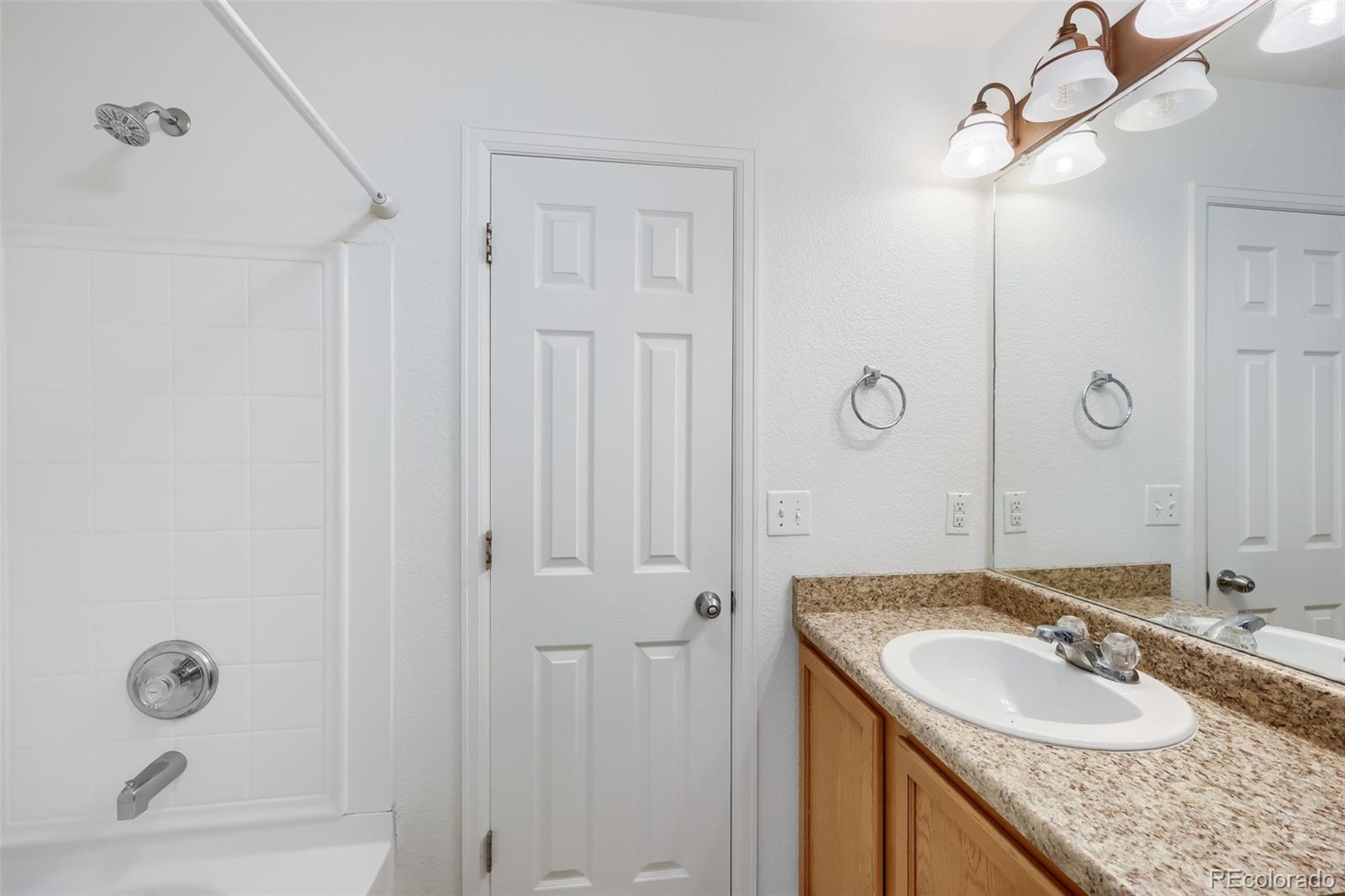 MLS Image #18 for 5551  halifax street,denver, Colorado