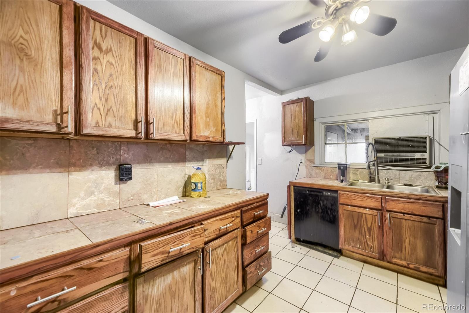 MLS Image #16 for 6330 e 54th avenue,commerce city, Colorado