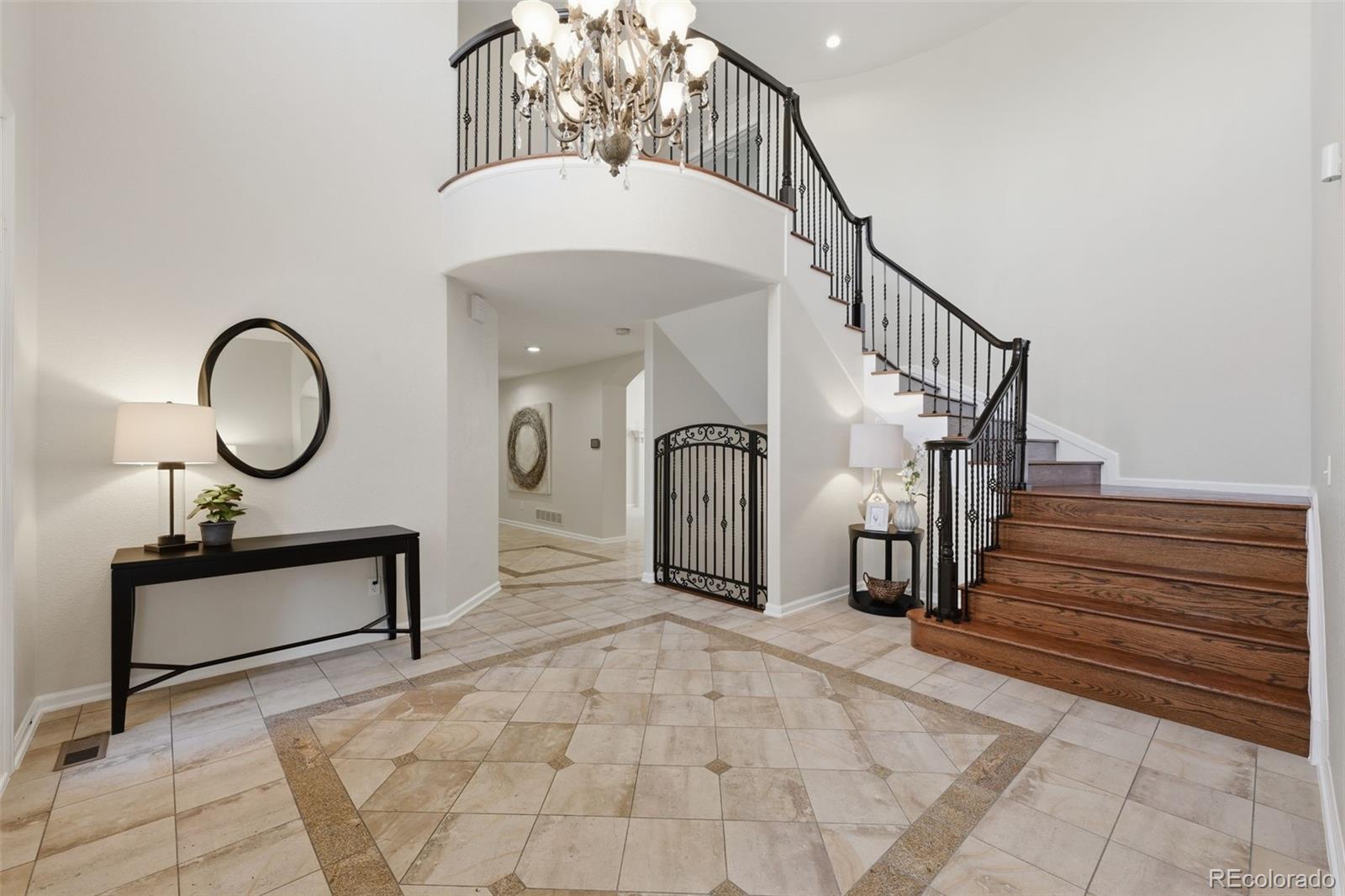 MLS Image #2 for 5498 s helena street,aurora, Colorado