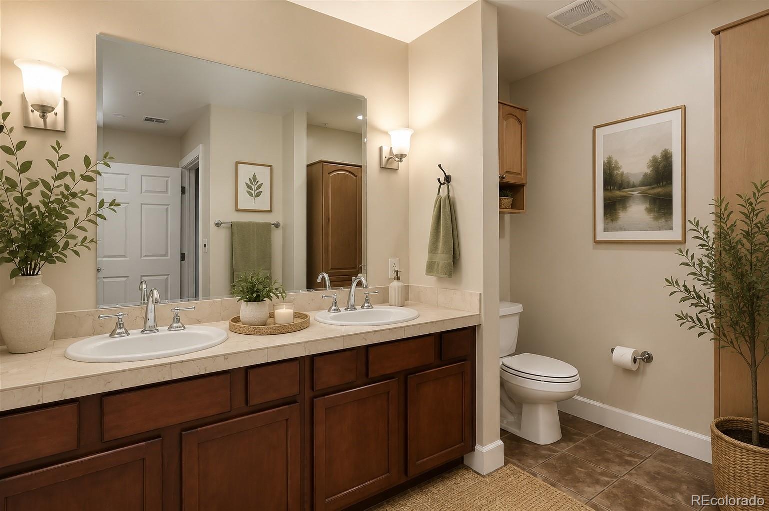 MLS Image #10 for 1630 n clarkson street,denver, Colorado