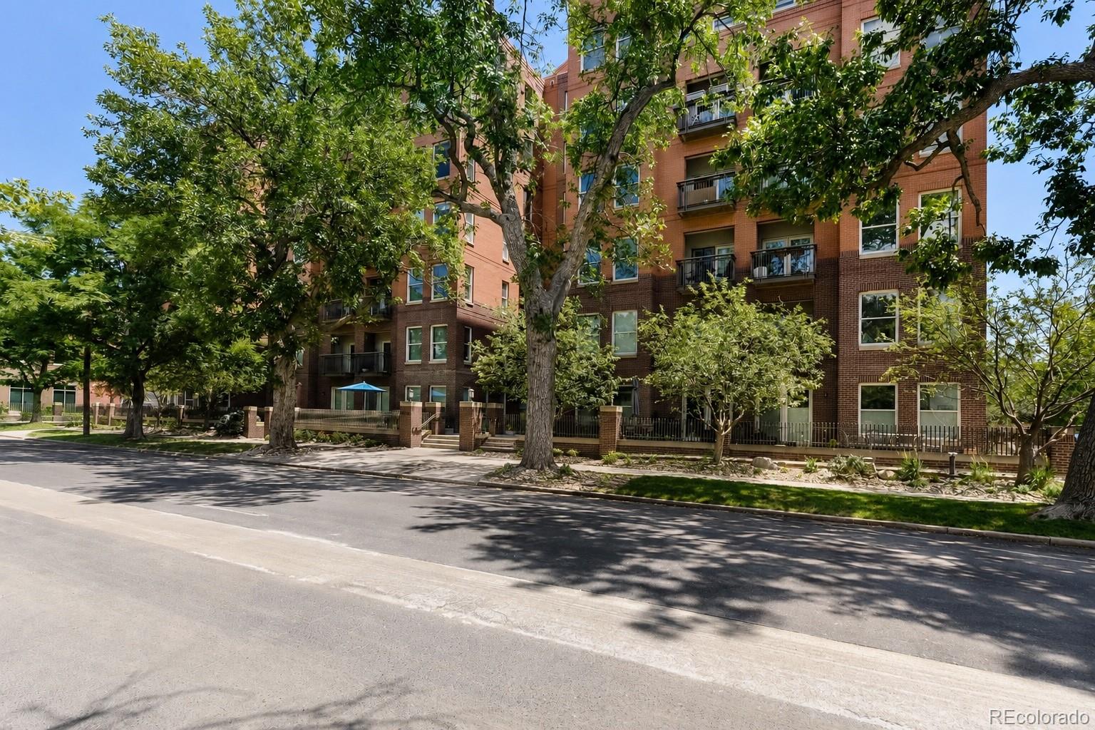 MLS Image #25 for 1630 n clarkson street,denver, Colorado