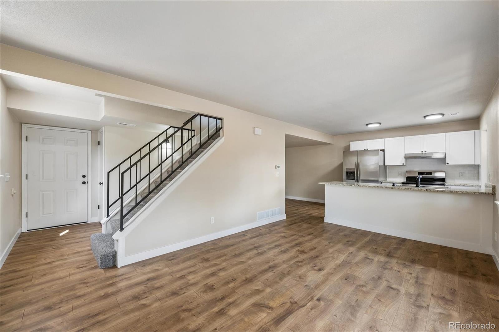 MLS Image #3 for 12731  eudora drive,thornton, Colorado