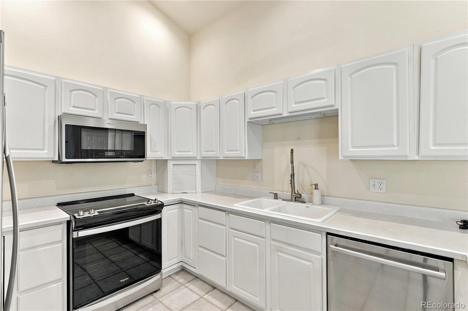 MLS Image #8 for 6143  pine hill drive,colorado springs, Colorado