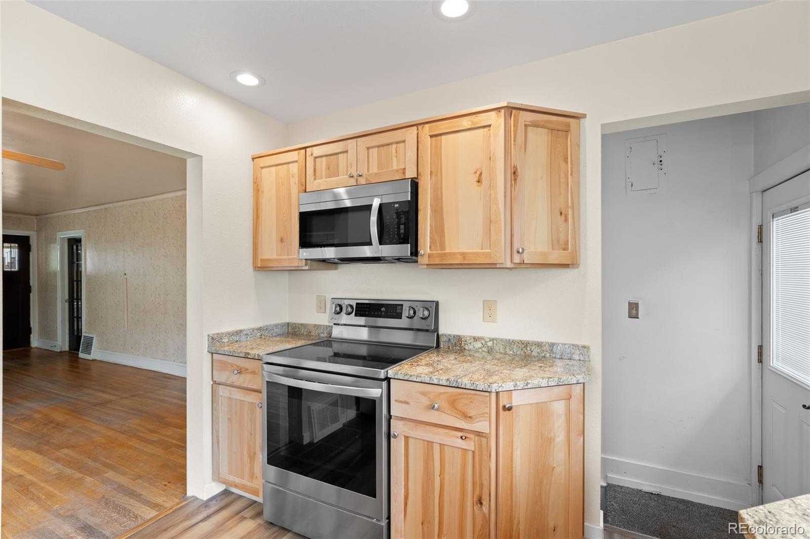 MLS Image #10 for 3631 w 45th avenue,denver, Colorado