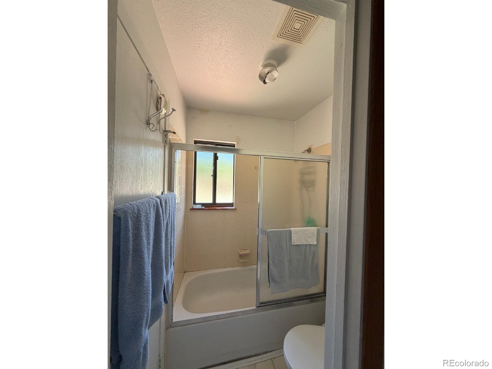 MLS Image #8 for 4650  eastcrest circle,colorado springs, Colorado
