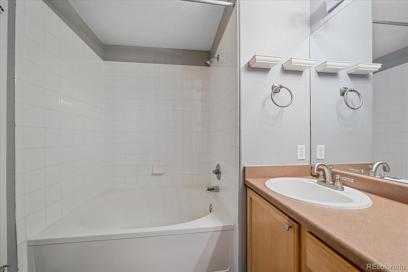 MLS Image #9 for 12711  colorado boulevard 406d,thornton, Colorado