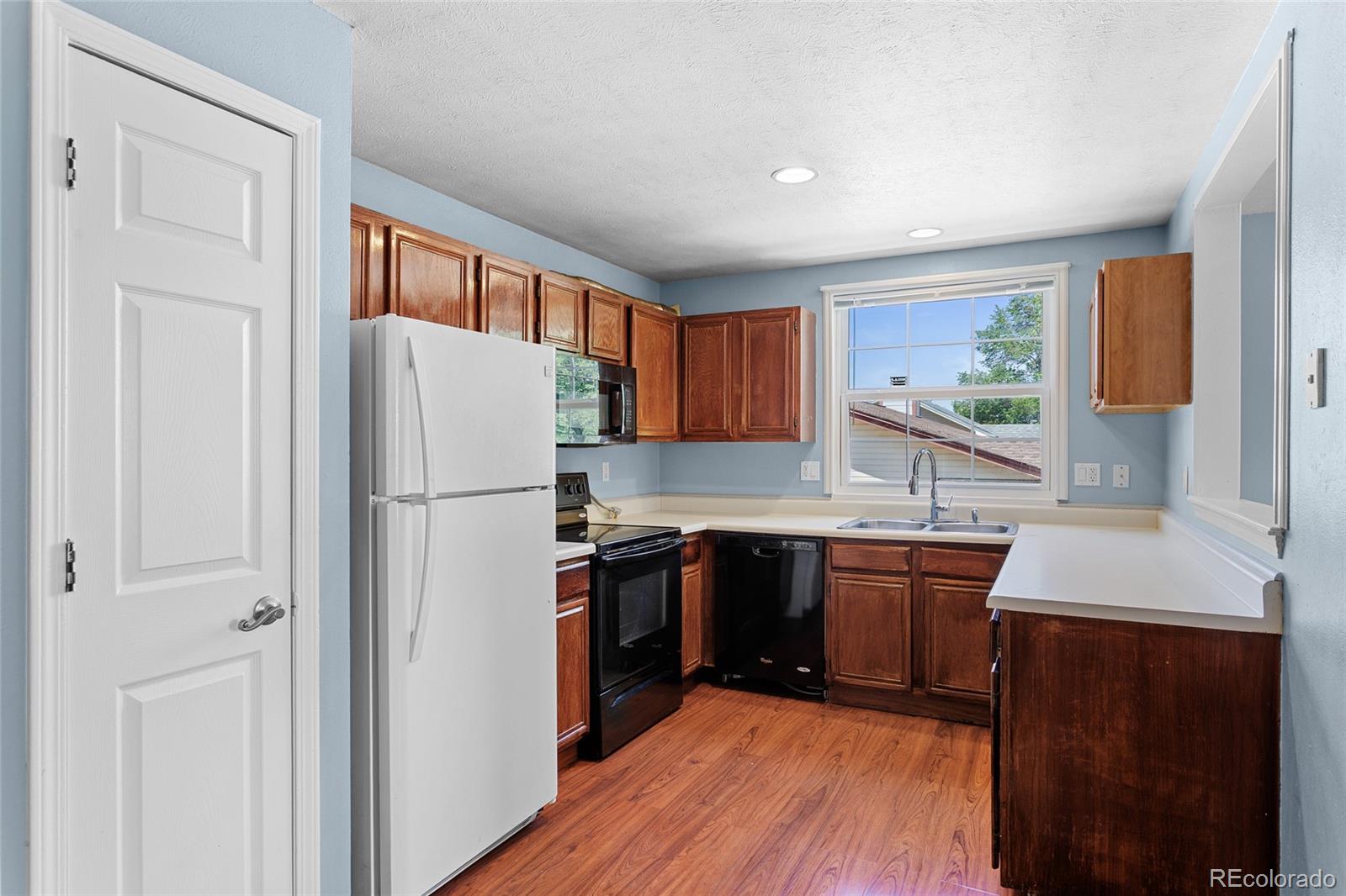 MLS Image #8 for 1495 s biscay court,aurora, Colorado